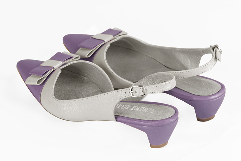 Lilac purple and off white women's open back shoes, with a knot. Tapered toe. Low comma heels. Rear view - Florence KOOIJMAN
